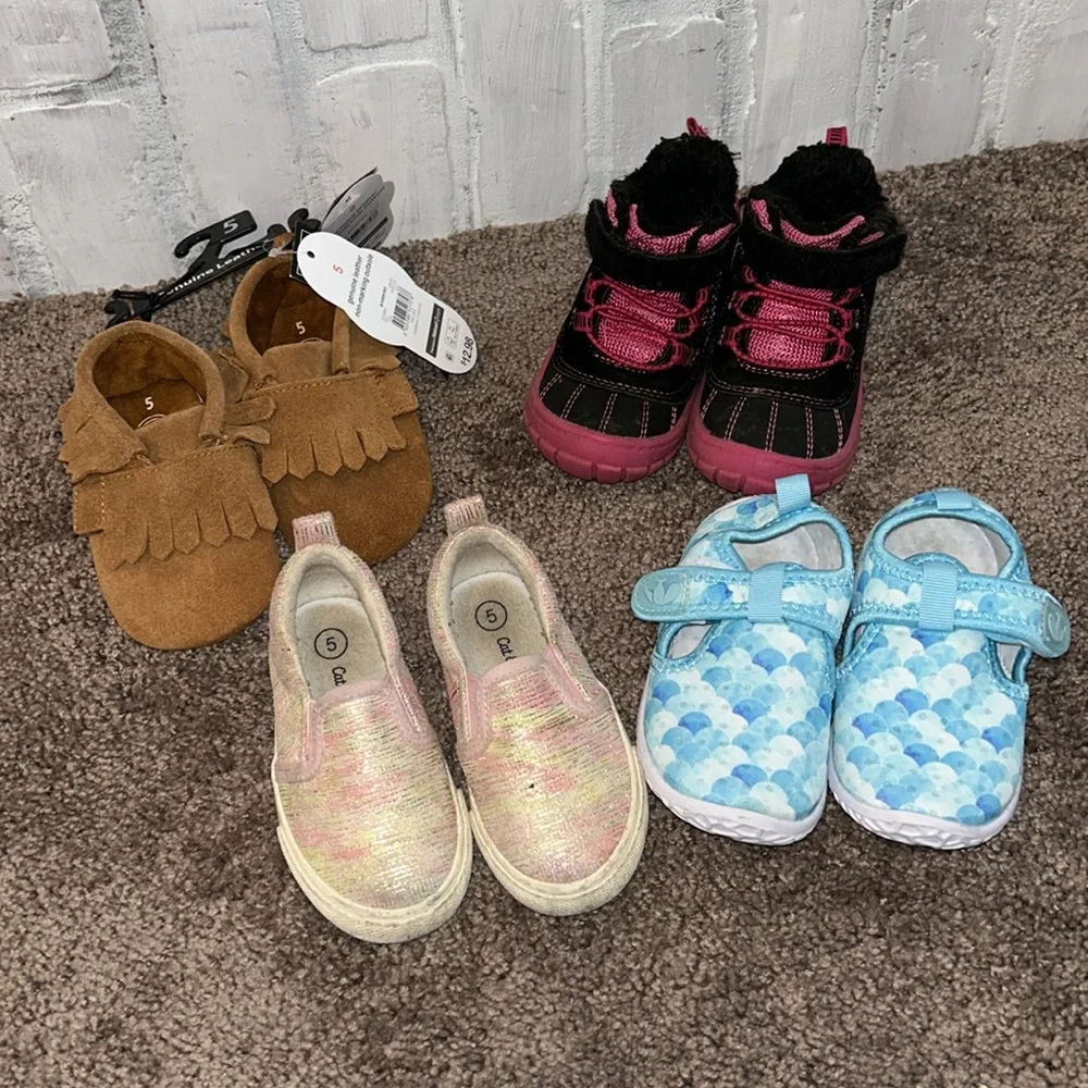 Toddler girl size 5 moccasins, boots, slip on, water shoes bundle!
